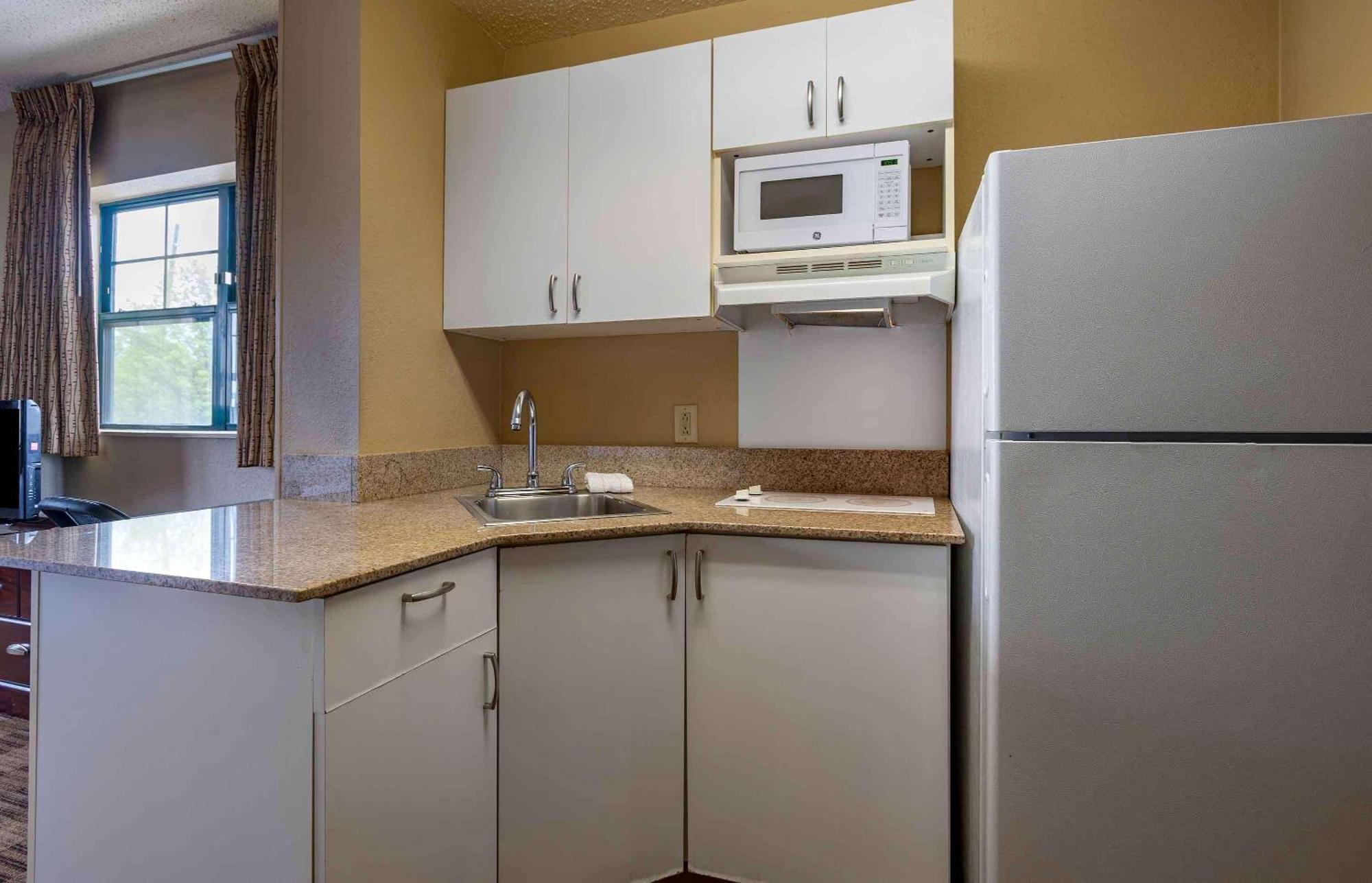 Extended Stay America Suites - Edison - Raritan Center Exterior photo